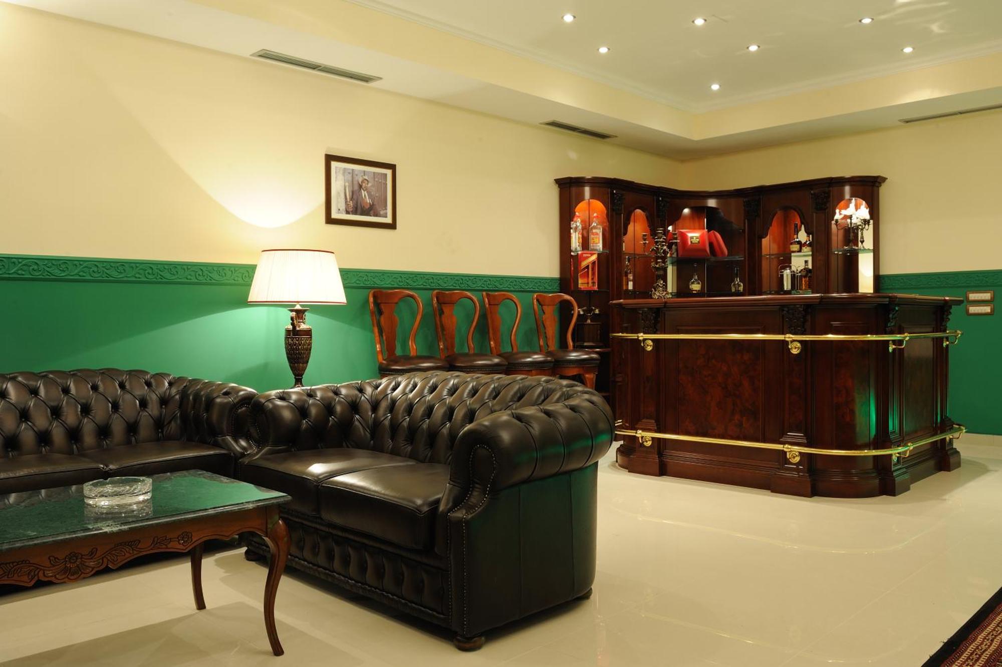 Hotel Solitudo Uble Εξωτερικό φωτογραφία